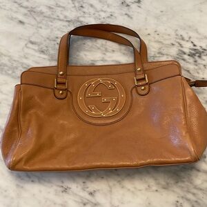 RARE Gucci vintage camel studded purse